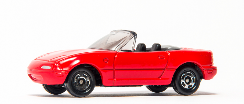 Illustration for article titled 25 years of this Happy Little Roadster